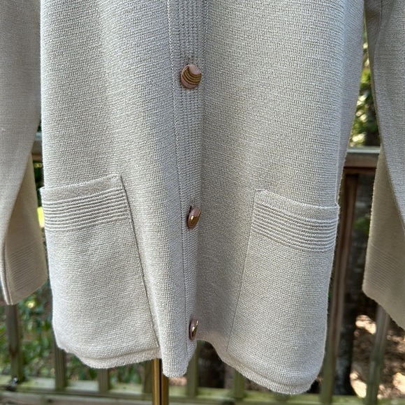 VINTAGE Taupe Cardigan Front Pockets Vertical/Horizontal Stitching XL - Picture 10 of 12